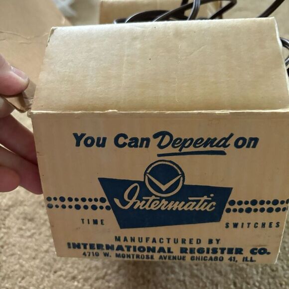 Intermatic Skipper Time Switch Model T171B - Picture 13 of 14